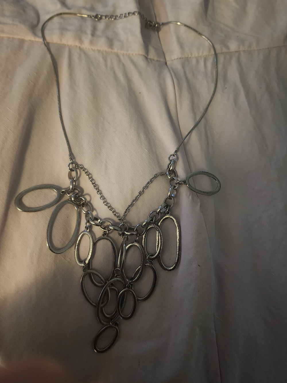 Elegant Silver-Tone Oval Drop Statement Necklace